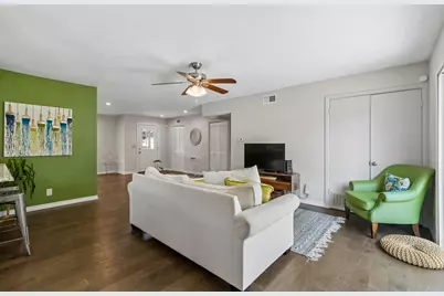 1239 Evergreen Drive, Richardson, TX 75080 - Photo 10