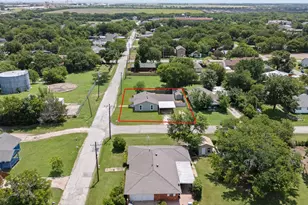 111 W Shelton St, Alvarado, TX 76009 - Photo 26