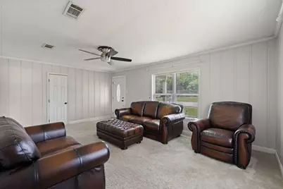 111 W Shelton Street, Alvarado, TX 76009 - Photo 4