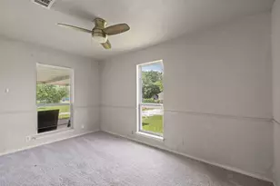 111 W Shelton St, Alvarado, TX 76009 - Photo 16