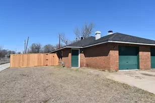 3901 William St, Sachse, TX 75048 - Photo 1