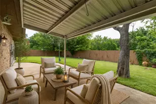 1211 Brookfield Ln, Mansfield, TX 76063 - Photo 14