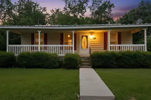 411 W College St, Canton, TX 75103 - Photo 1