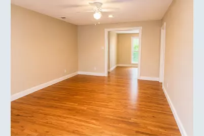 411 W College Street, Canton, TX 75103 - Photo 2