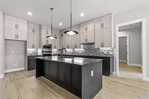 1064 Glenoaks Dr, Weatherford, TX 76088 - Photo 10