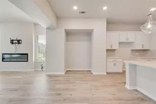 8340 Challenger Ln, Frisco, TX 75034 - Photo 14