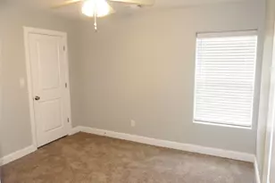 608 E College St, Sherman, TX 75090 - Photo 8