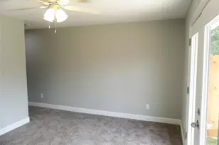 608 E College St, Sherman, TX 75090 - Photo 10