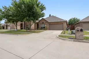 10121 Bridgewater Dr, McKinney, TX 75072 - Photo 4