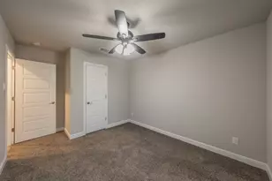 713 Breckenridge Pk Dr, Alvarado, TX 76009 - Photo 16