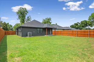 920 Church Ave, Waco, TX 76706 - Photo 22