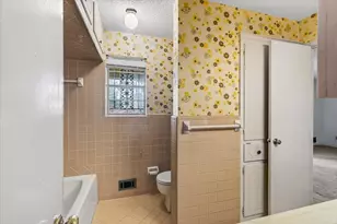 2210 Babalos Ln, Dallas, TX 75228 - Photo 18