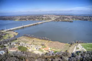 4804 Edgewater Dr, Rowlett, TX 75088 - Photo 4
