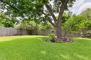 306 S Lois Ln, Richardson, TX 75081 - Photo 20