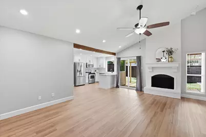 2117 Via Estrada, Carrollton, TX 75006 - Photo 8
