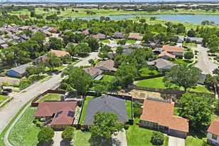 2117 Via Estrada, Carrollton, TX 75006 - Photo 32