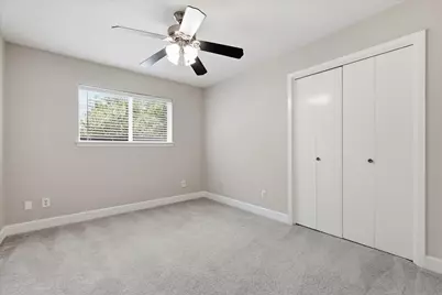 2117 Via Estrada, Carrollton, TX 75006 - Photo 22