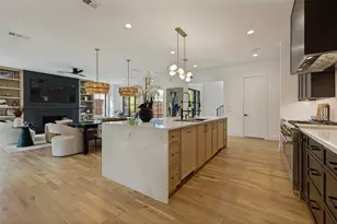 1606 Old Gate Ln, Dallas, TX 75218 - Photo 10