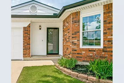 5917 Santa Fe Drive, Arlington, TX 76017 - Photo 2
