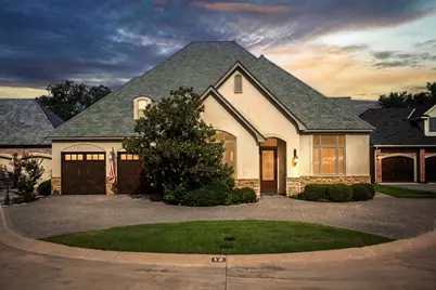 12 Park Row Court, Pantego, TX 76013 - Photo 1