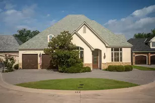 12 Park Row Ct, Pantego, TX 76013 - Photo 6