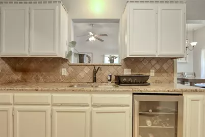 108 Wolf Lane, Lacy Lakeview, TX 76705 - Photo 16