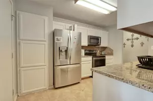 108 Wolf Ln, Lacy Lakeview, TX 76705 - Photo 14