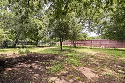 215 Loma Drive, Garland, TX 75040 - Photo 22
