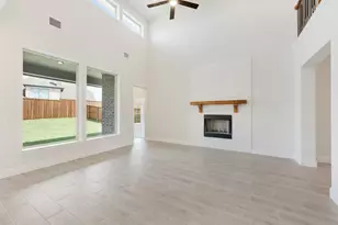 820 Condor St, Joshua, TX 76058 - Photo 10