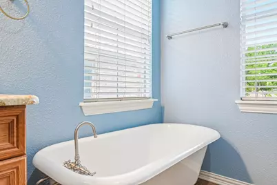 3818 Cemetery Hill Road, Carrollton, TX 75007 - Photo 22