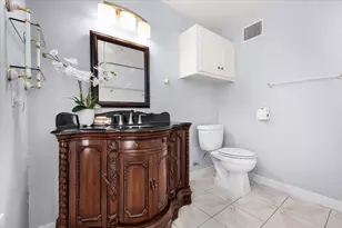 8248 Meadowbrook Dr, Fort Worth, TX 76120 - Photo 24