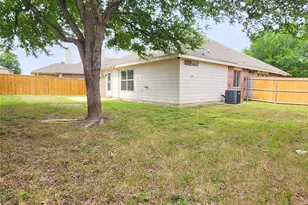 1605 Cardinal Way, Aubrey, TX 76227 - Photo 22
