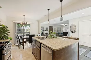 9967 Coppedge Ln, Dallas, TX 75220 - Photo 8