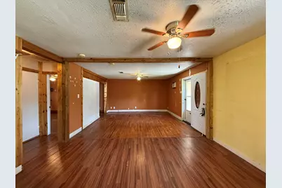2204 Daniels Drive, Joshua, TX 76058 - Photo 2