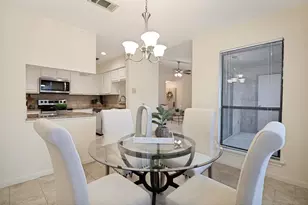 1109 Calico Ln, Arlington, TX 76011 - Photo 10