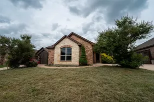 3324 Shawnee Trail, Lake Worth, TX 76135 - Photo 2