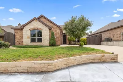 3324 Shawnee Trail, Lake Worth, TX 76135 - Photo 1
