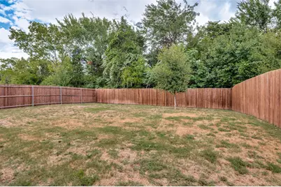 126 Martinique Drive, Lancaster, TX 75146 - Photo 22