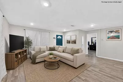 1300 E Mulkey Street, Fort Worth, TX 76104 - Photo 4