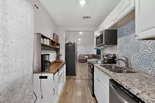 1300 E Mulkey St, Fort Worth, TX 76104 - Photo 10