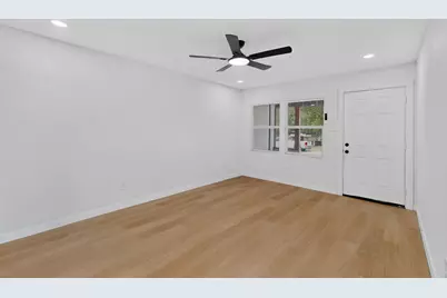 1918 Proctor Drive, Grand Prairie, TX 75051 - Photo 6
