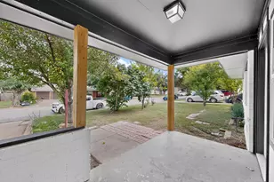 1918 Proctor Dr, Grand Prairie, TX 75051 - Photo 6