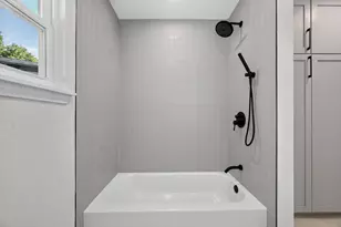4750 Cockrell Ave, Fort Worth, TX 76133 - Photo 22