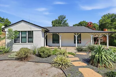 1235 Barlow Avenue, Dallas, TX 75224 - Photo 2