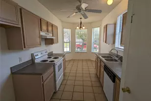 6367 Stonewater Bend Trail, Fort Worth, TX 76179 - Photo 4