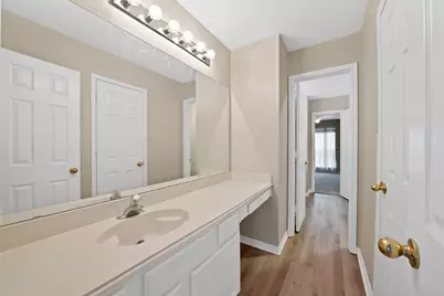 2129 Brentcove Drive, Grapevine, TX 76051 - Photo 32
