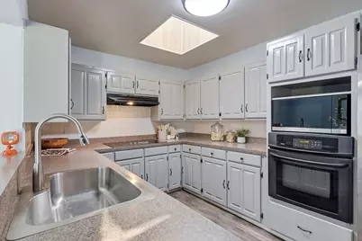 2304 Greenwood Circle, Carrollton, TX 75006 - Photo 10