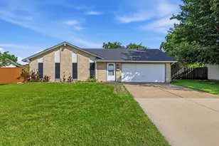 2304 Greenwood Cir, Carrollton, TX 75006 - Photo 1