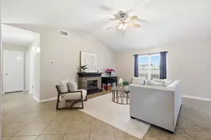 2304 Greenwood Cir, Carrollton, TX 75006 - Photo 4