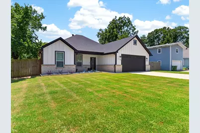 902 N Main Street, Tioga, TX 76271 - Photo 2